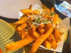 -JINNS锦时 steak&pizza(浸信会礼拜堂旧址店)
