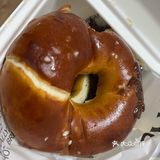 还是喜欢吃巧克力蛋糕和面包