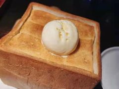 面包诱惑-绿茶餐厅(光谷世界城步行街店)