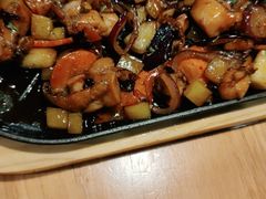 -肥肥虾庄·金牌油焖大虾(杨园滨江时代walk店)