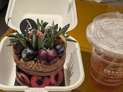 -W COLLECTIVE  DESSERT SHOP