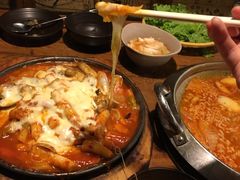 奶酪海鲜炒米条-包装马车·韩国料理·포장마차