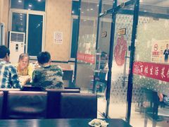 大堂-小柒家第一锹东北菜(城关店)