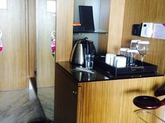 -上海滴水湖皇冠假日酒店