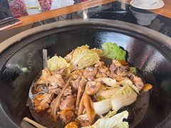 -山妹子铁锅炖