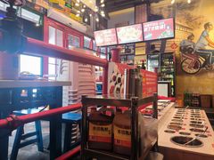 -钢管厂五区小郡肝串串香火锅(梅川路店)