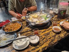 -牛一煲美食(江高店)