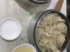-金城包子牛肉灌汤包(台东四路店)