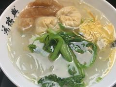-鸿瑞興面馆(梅岭店)