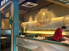 -马家斑.鲜鱼火锅(松湖万科店)
