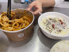 -清真盛志望麻酱酿皮·非遗老字号