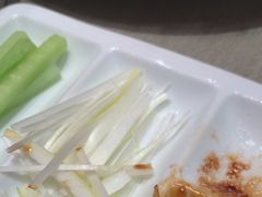 -凤凰园烤鸭店·唐山菜·传承花椒肉(老唐丰路店)