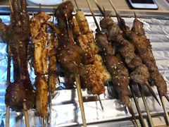 -烤满分·东北烧烤(首经贸店)