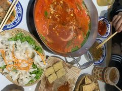 -王奋斗贵州酸汤牛肉火锅
