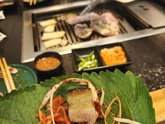 -臻牛烤肉