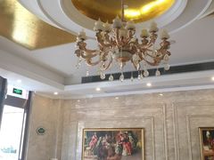 -维也纳酒店(苏州东方之门金鸡湖店)