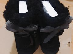 -UGG(燕莎奥特莱斯购物中心店)