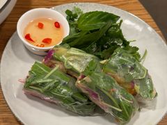越式辣味鸡肉牛油果粉卷-Wagas沃歌斯(汇智店)