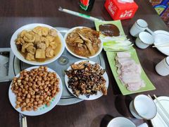 -金卯白肉罩火烧