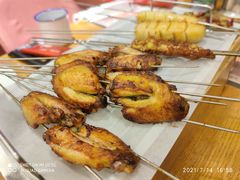 -喝丢一只鞋海鲜烧烤·海肠捞饭(市场店)