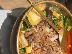 -毛肚向右·川渝毛肚王(经开永旺店)