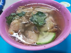 冬至的炖鸡-中央财经大学-食堂