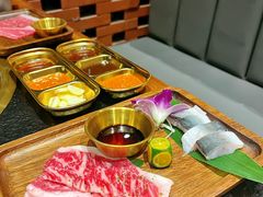 -何发发和牛烧肉·鳗鱼榴莲放题自助(乐峰广场店)