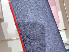 -戴高乐机场免税店(BuY PARIS DUTY FREE)