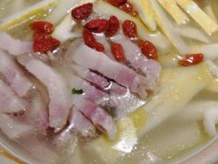 -阿英煲(凉城路店)