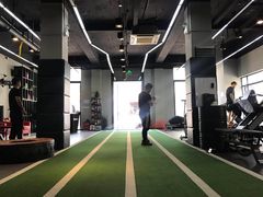 -Freedom Fitness私教健身俱乐部(徐虹北路店)
