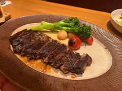 果木烤安格斯谷饲牛扒（230g）-MR.ROCKY洛奇先生RESTAURANT&BAR(宝安壹方城店)