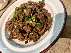 -湘聚唐缘正宗湖南湘菜(盈坤世纪店)