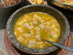 -吴越荣记苏州菜·松鼠桂鱼100%活鱼现做(斜塘老街店)