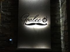 -Goatee