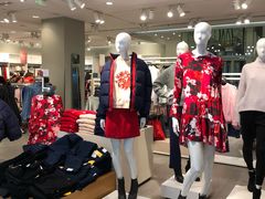 -H&M(鹏欣水游城店)