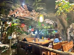 -城墙拐拐火锅(三峡广场黑金冠店)
