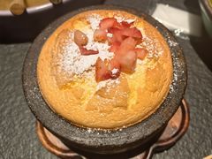 石器膨膨鸡蛋糕-锦荟JINHUI·浙江小馆(上海荟聚店)