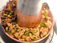 -老佛爷·铜炉炭火蛙锅(海州吾悦店)