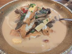 -黄泥岗·地道湖北菜(奥特莱斯店)