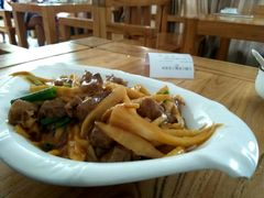 小竹笋炒牛腩-白鹿江西餐厅(北师大店)