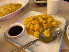 -新镇江酒家(南京西路店)