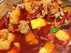 -大众跷脚牛肉馆·非遗传承单位(峨眉山店)