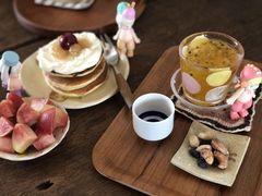 桃酱鲜奶松饼-春风十里咖啡馆