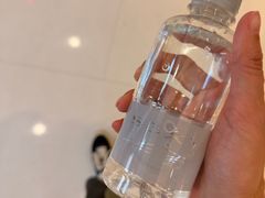 -TESLA 特斯拉(广州天环广场体验店)