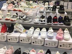 -上品折扣(回龙观店)
