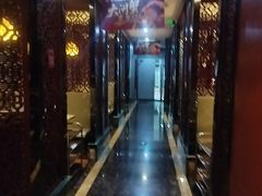 -七欣天香辣蟹火锅(上海银亿滨江店)