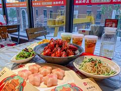-肥肥虾庄·金牌油焖大虾(杨园滨江时代walk店)