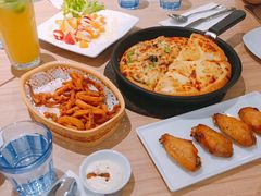 -必胜客(联投东方店)