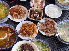 -桥香园云南过桥米线(金马碧鸡店)