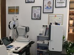 -回瑞眼镜·蔡司·依视路官方授权店(广益路万达店)